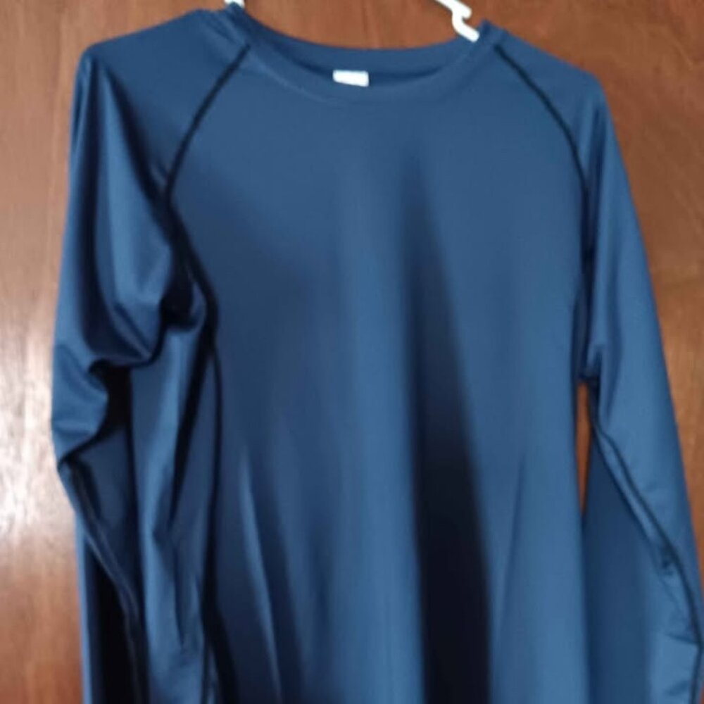 New Quickdry uv athletic sunshirt Medium